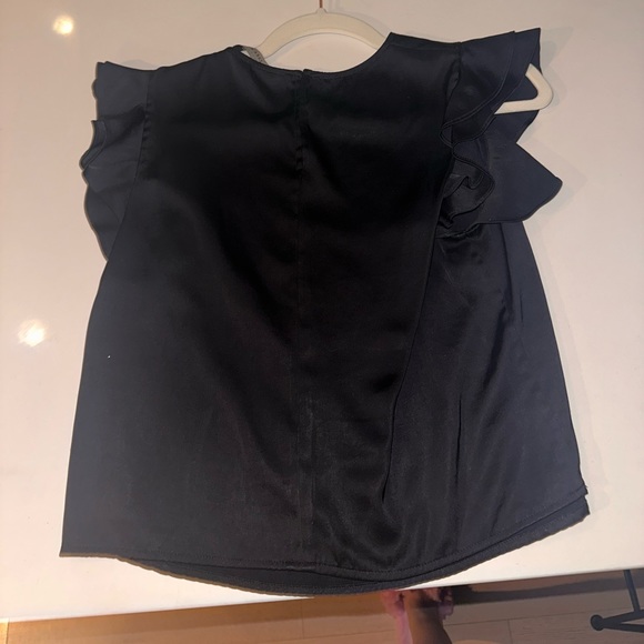 ZARA RUFFLE TOP - Picture 2 of 2